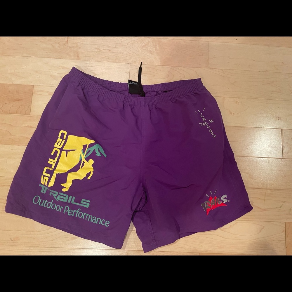 Travis Scott Trails shorts